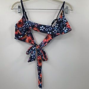 Cupshe floral tie-front bikini top
